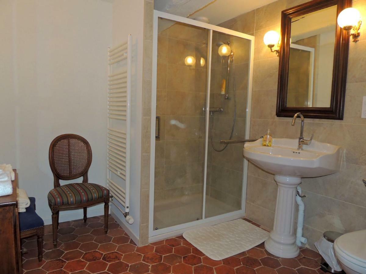Maison Romane 1136 Cluny Ngoại thất bức ảnh